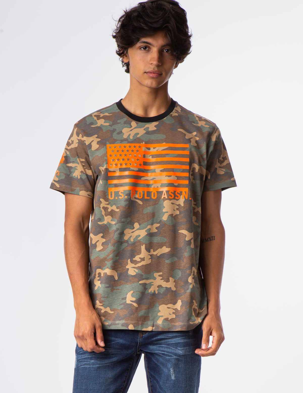 Camo Flag Print Crew Neck T-Shirt - Classic Fit