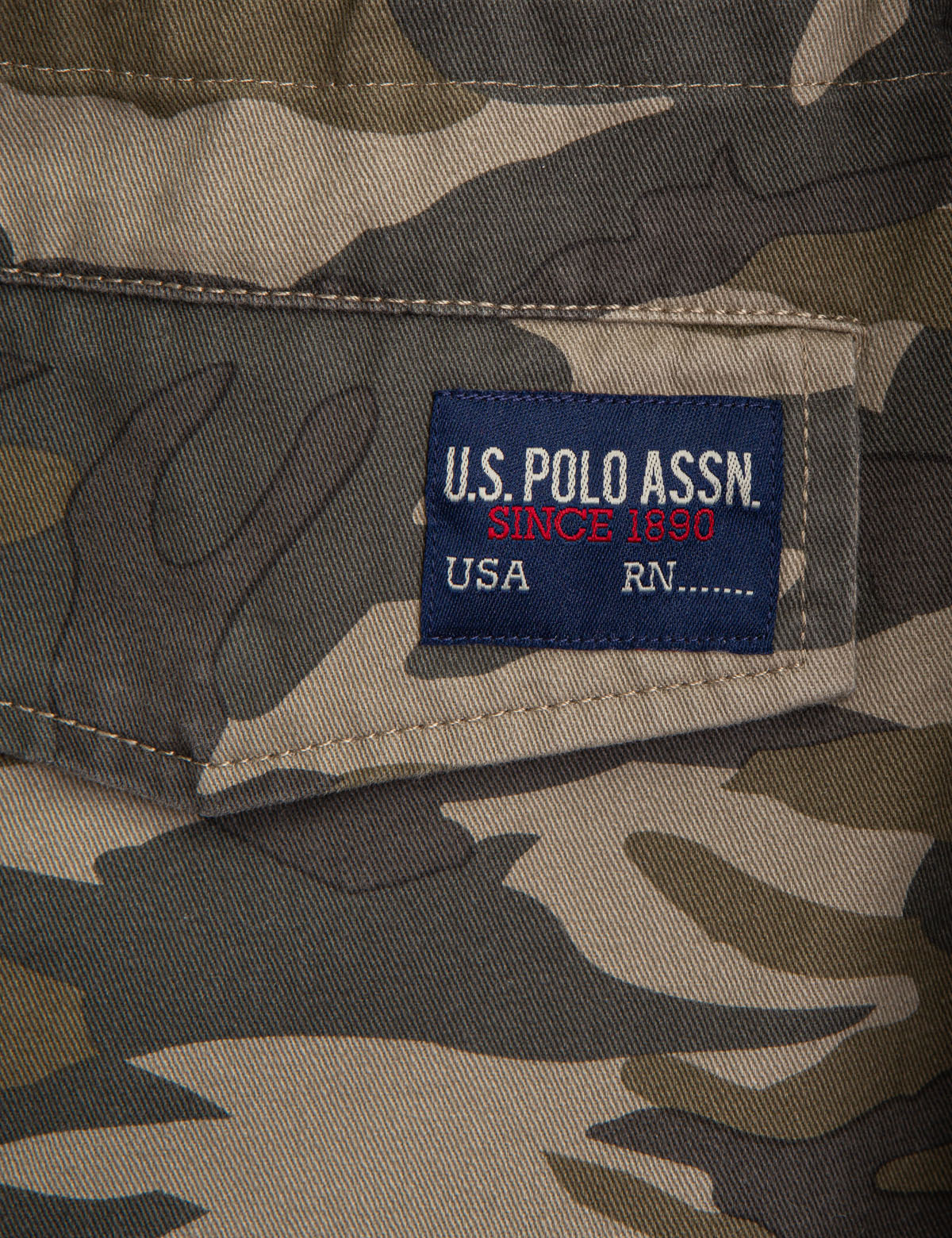 Men's Camo Safari Jacket with Adjustable Waist & Zip Front
