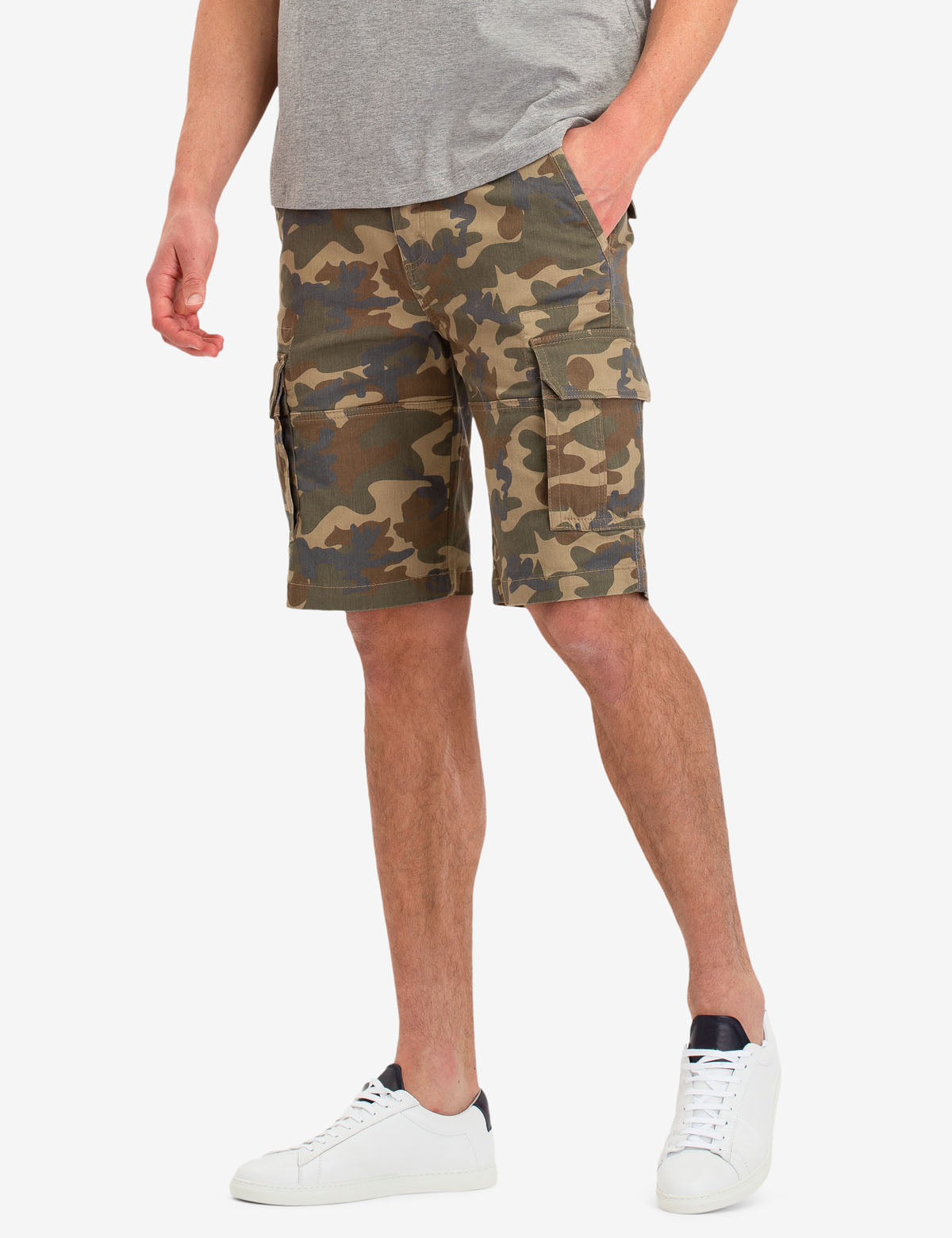 Men's Cargo Stretch Twill Shorts with Multiple Pockets