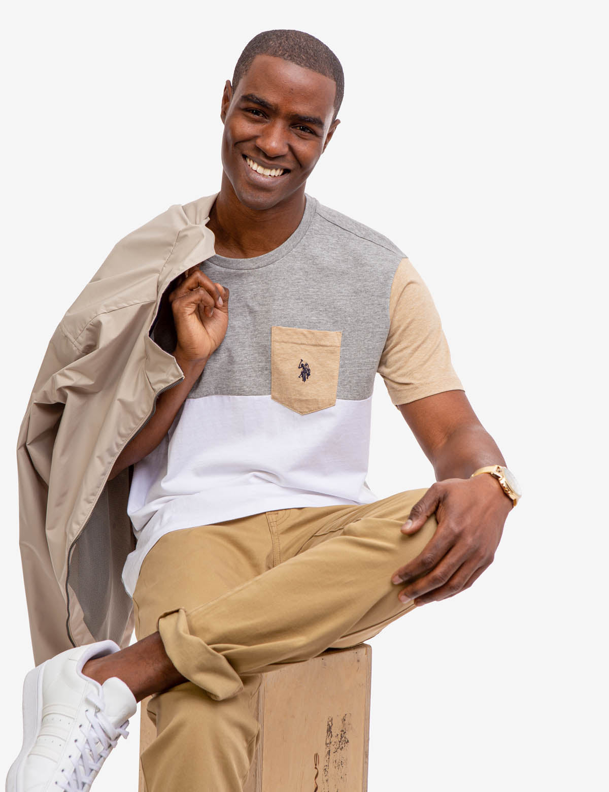 Men's Colorblock Pocket T-Shirt with Embroidered Logo