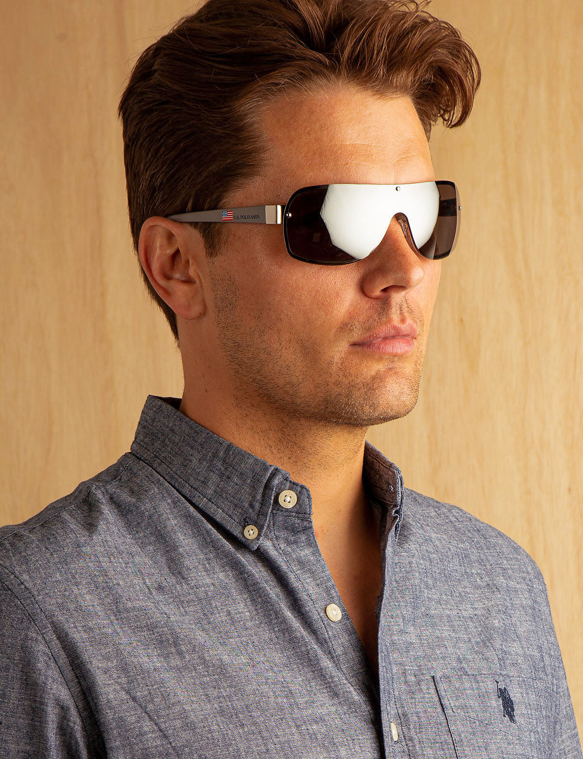 Men's Rectangular Sunglasses with UV400 Protection & USA Flag Detail