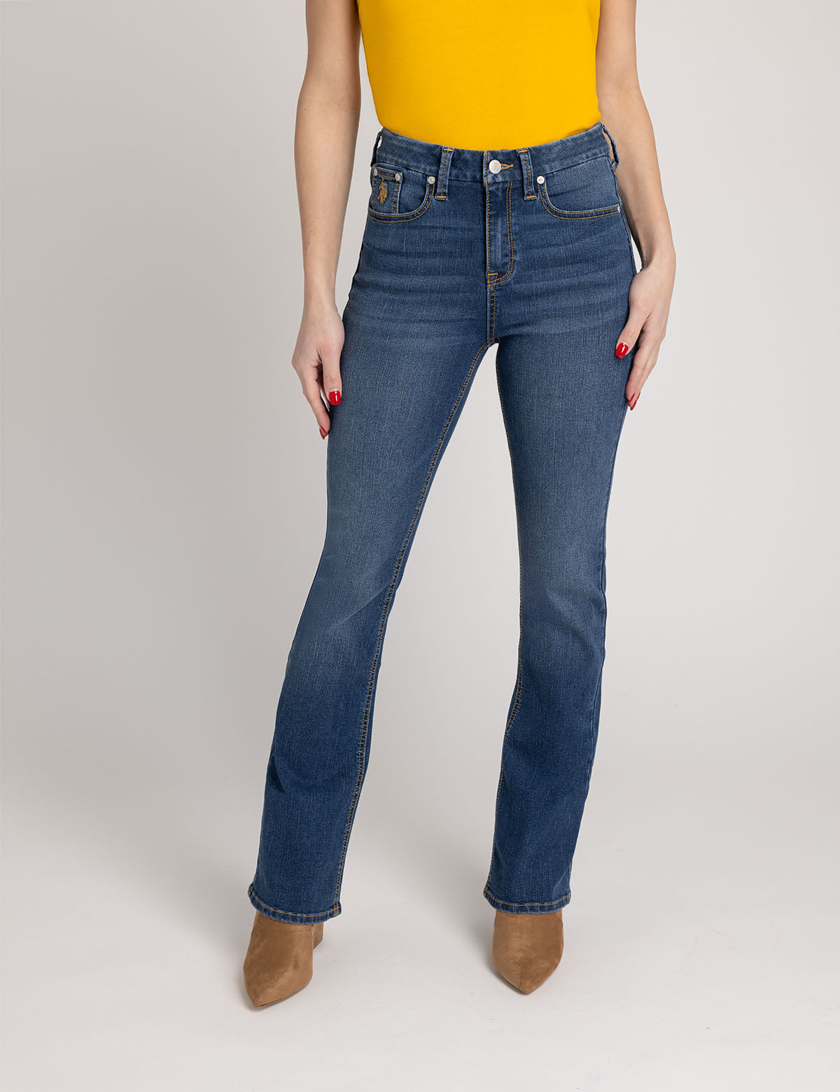 High Rise Bootcut Jeans - Sculpting Fit for Women