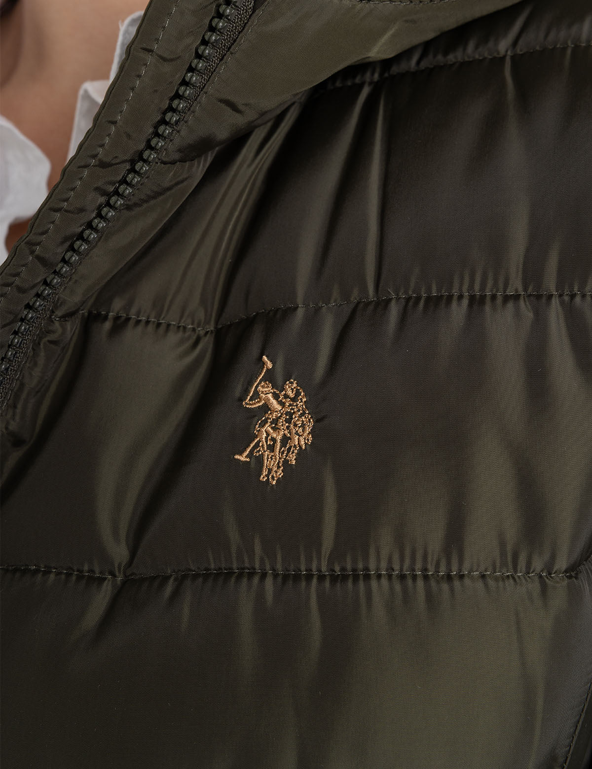 Women's Hooded Puffer Jacket with Slash Pockets - Winter Coat
