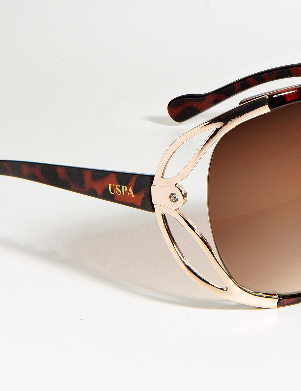 Women's Oversized Tortoise Sunglasses with UV Protection & Gold Temples