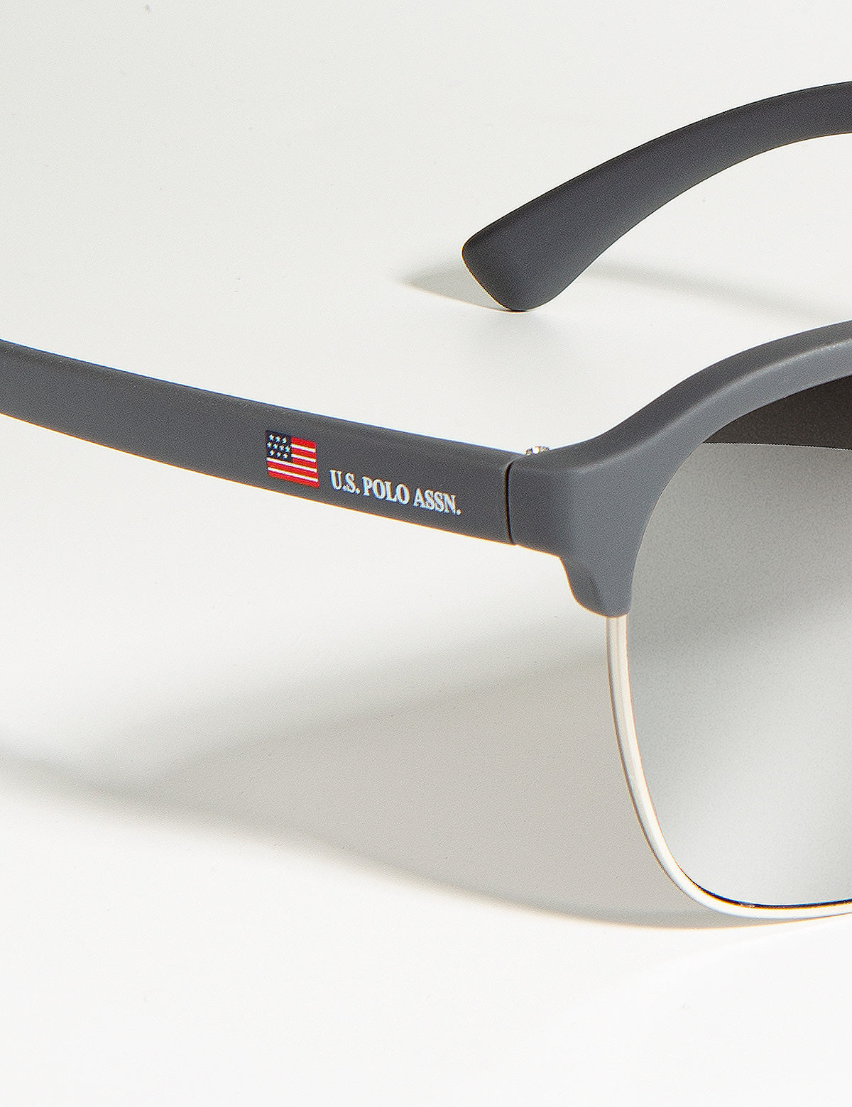 Men's Aviator Sunglasses - Matte Black & Grey Silver, UV Protection