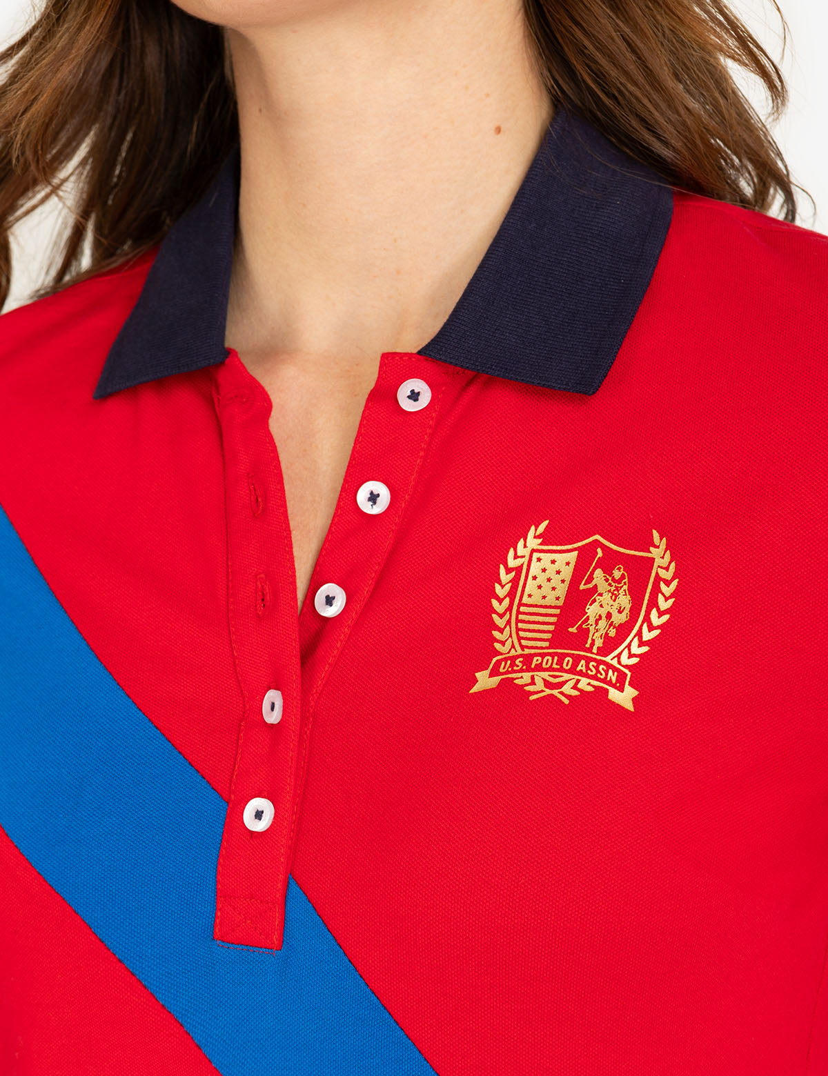 Men's Metallic Crest Sash Polo Shirt - Stylish & Breathable