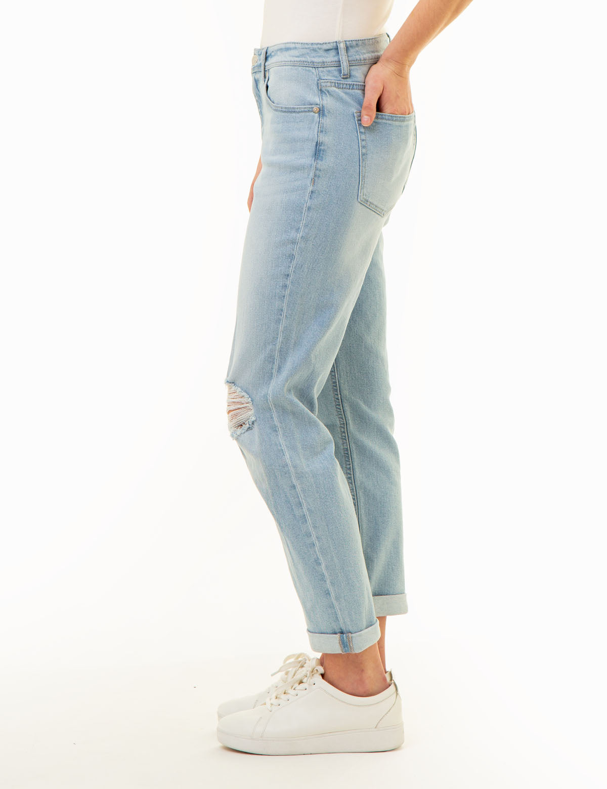 Women's Mid Rise Boyfriend Jeans - Relaxed Fit Denim