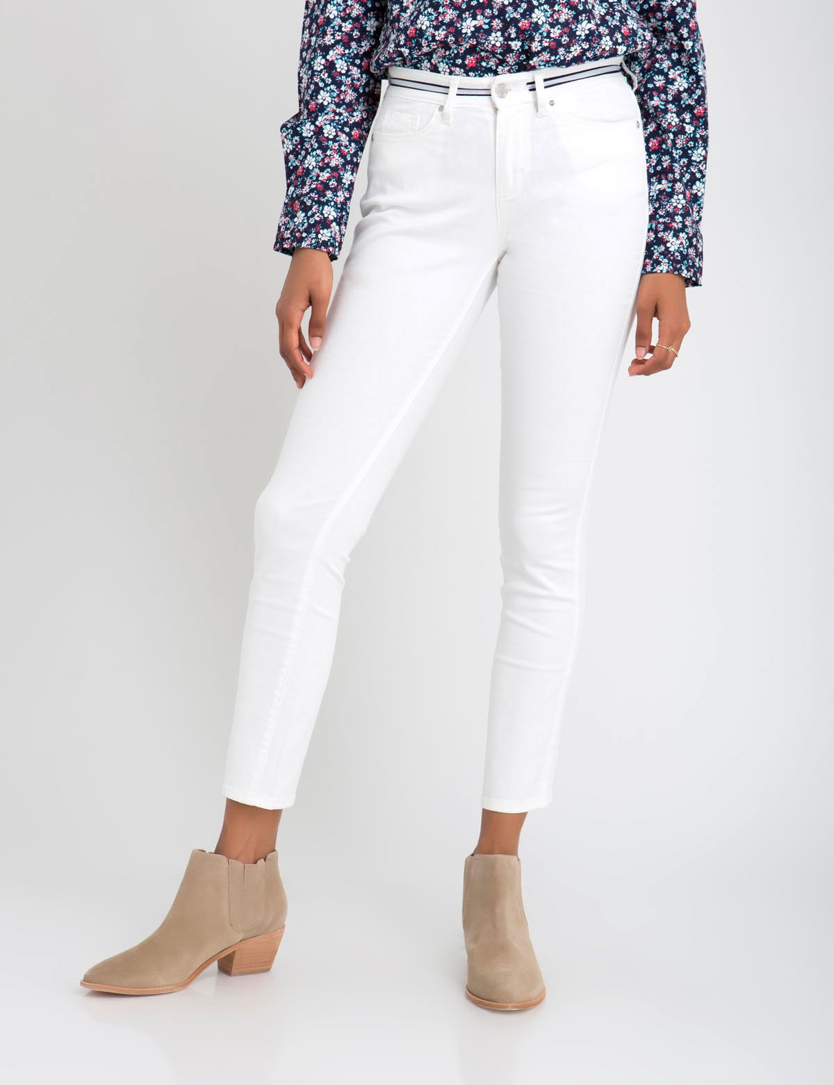 Women's Mid Rise Skinny Jeans - Cotton Stretch Fit Pants