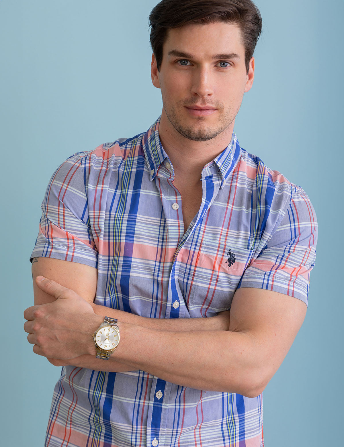 Plaid Short Sleeve Shirt with Chest Pocket - Casual Woven Top