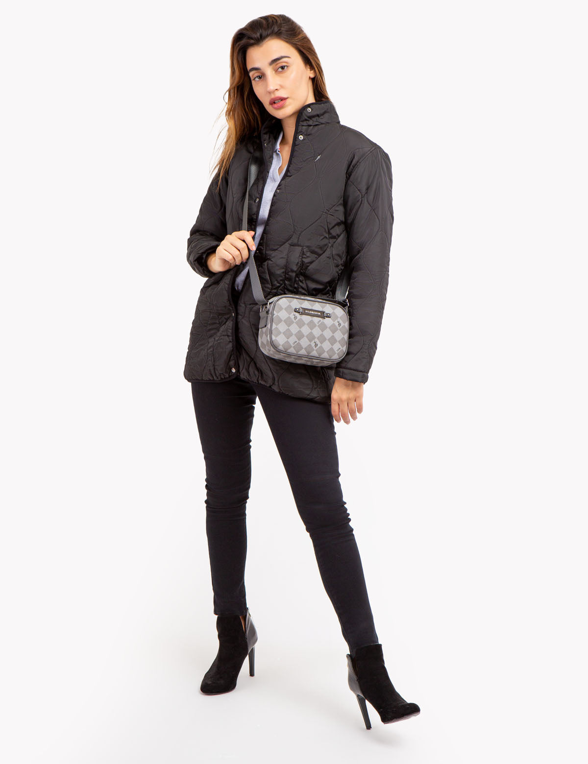Quilted Snap Jacket – Stylish Outerwear for Women & Men