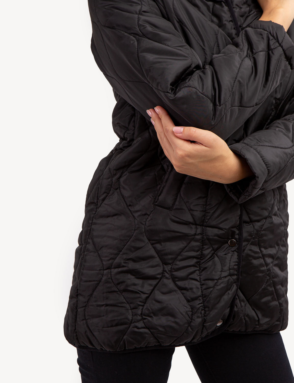 Quilted Snap Jacket – Stylish Outerwear for Women & Men