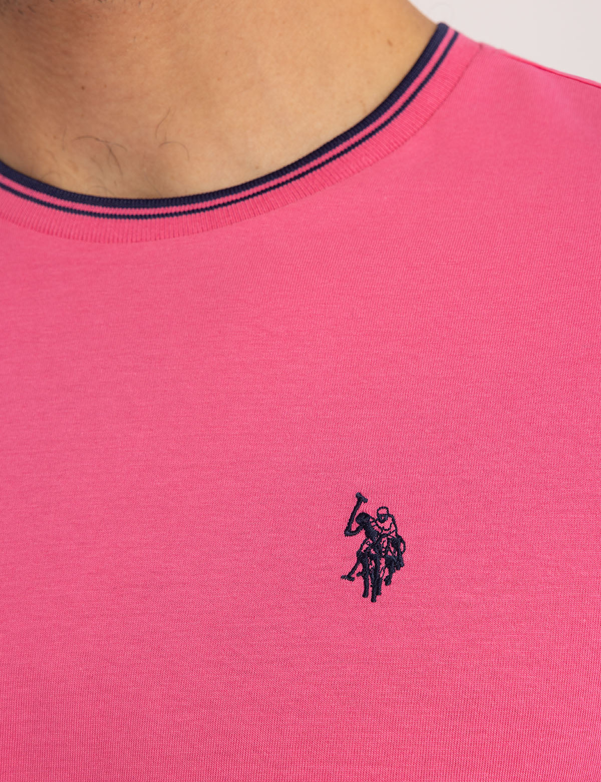 Men's Contrast Tipped Crew Neck T-Shirt with Embroidered Logo