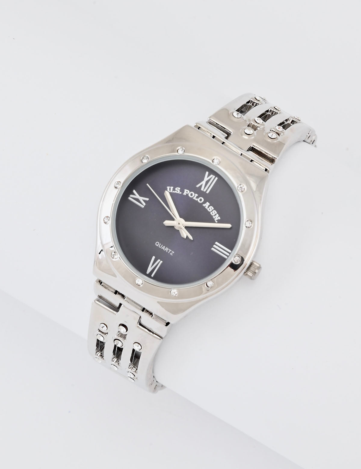 Women's Silver Bracelet Watch – Elegant Analog Timepiece