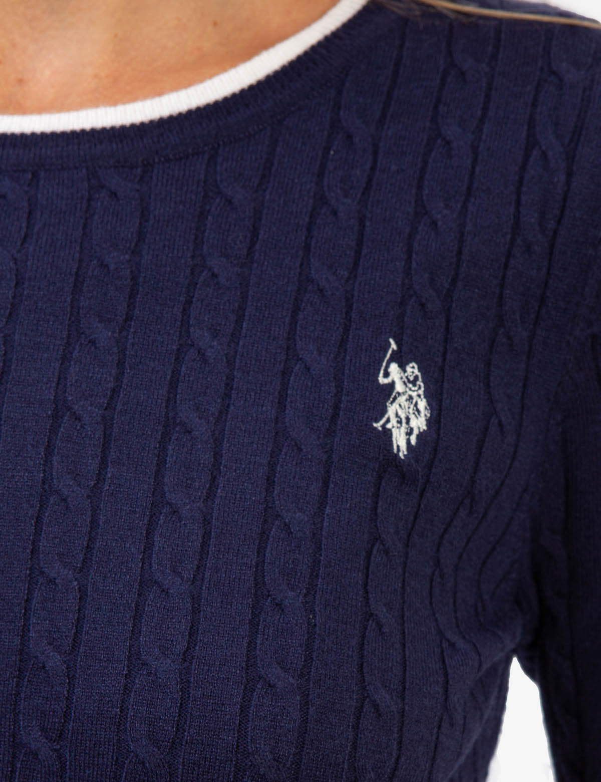 Men's Cable Knit Sweater with Tipped Ribbed Neck & Cuffs