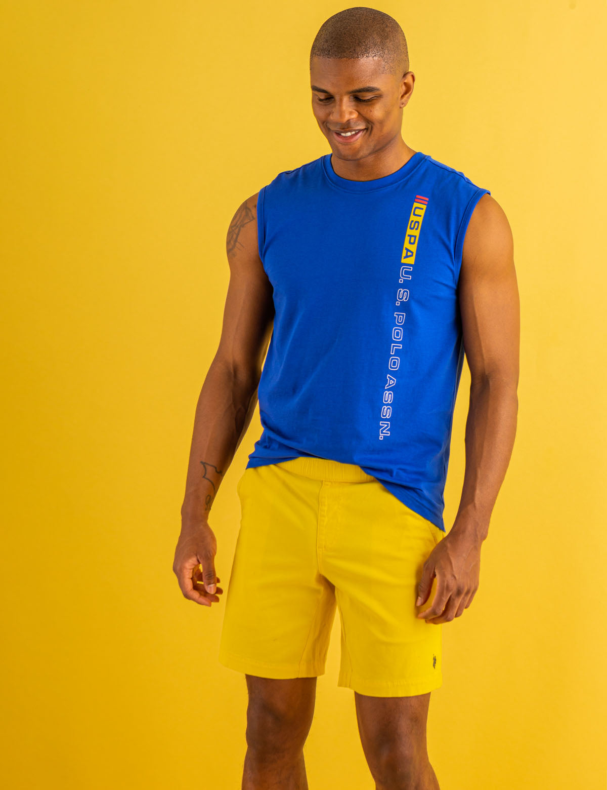 Men's Graphic Muscle Tank Top - Vertical Print Design